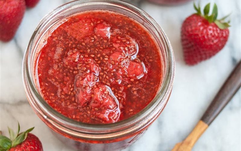 Mứt Dâu Tây DLFRESH Dâu Tây Nguyên Quả 400GR