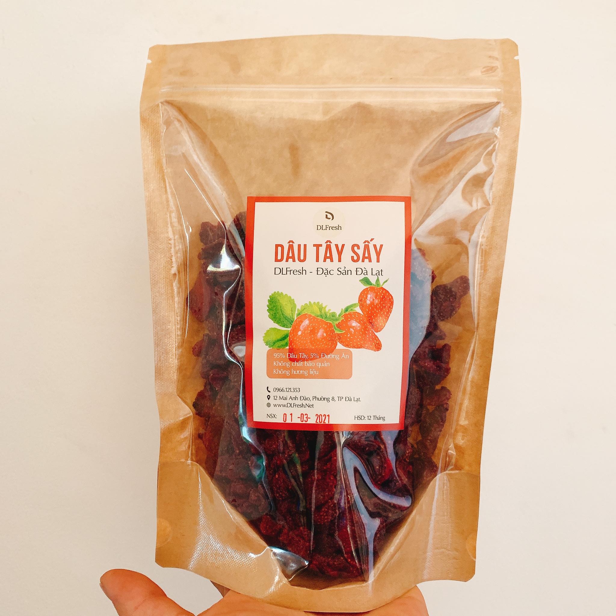 DÂU TÂY SẤY DLFRESH Thích Hợp Ăn Kiêng Giảm Cân 200g - Ảnh 3